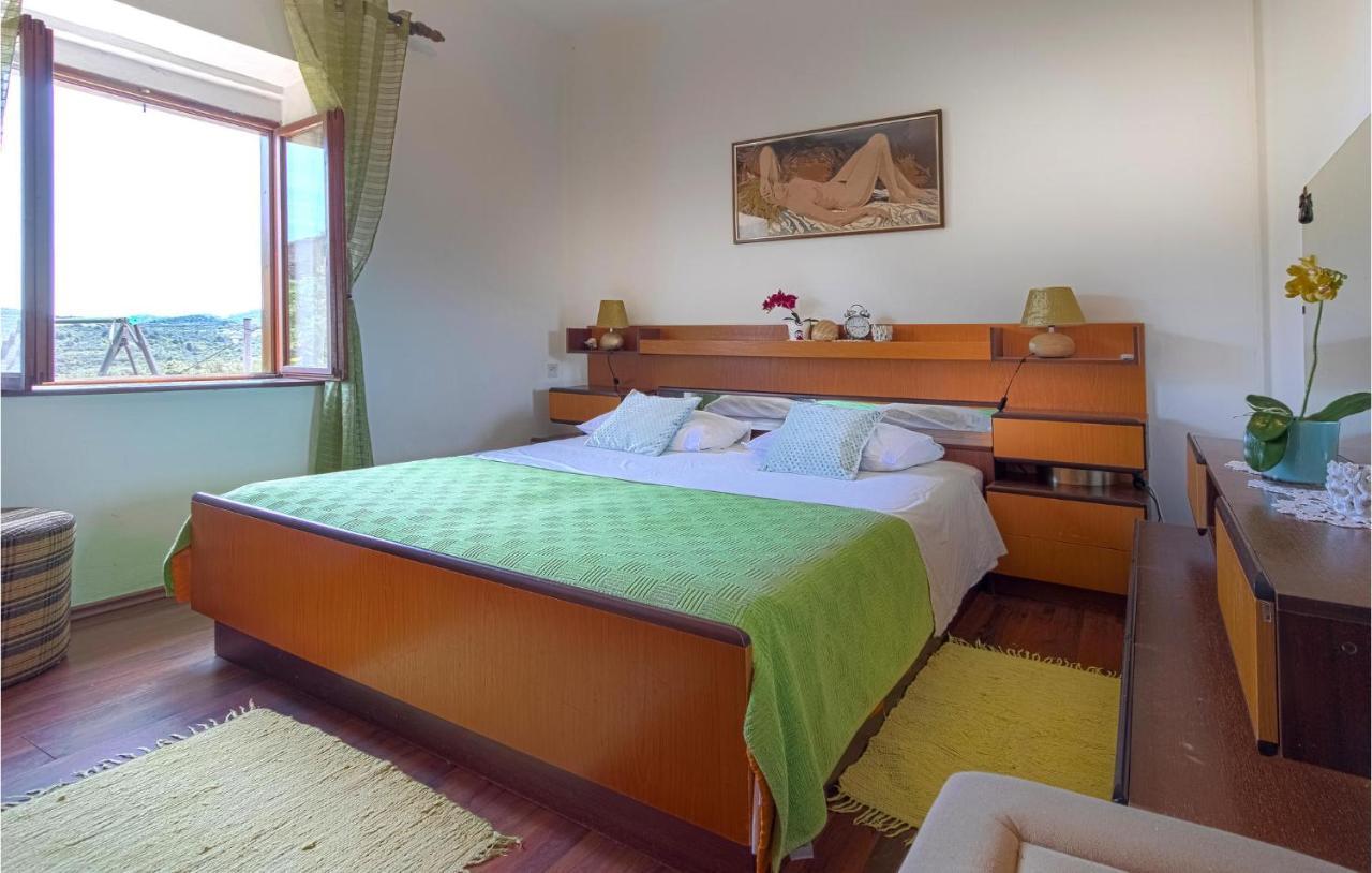 Awesome Home In Zaglav With Wifi Kültér fotó